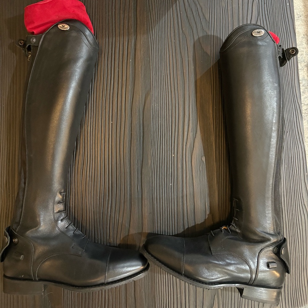 Black Leather Riding Boots